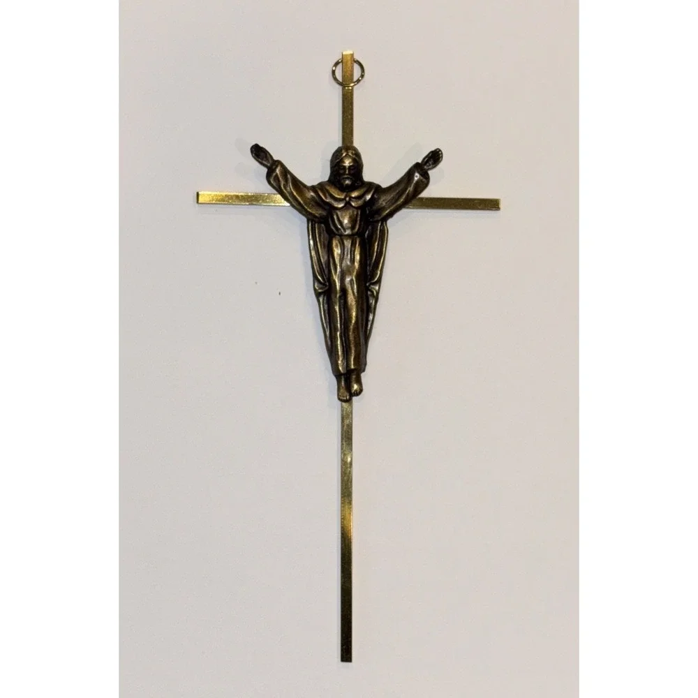 Catholic Metal and Resin Antique Gold Tone Looking 9 3/4